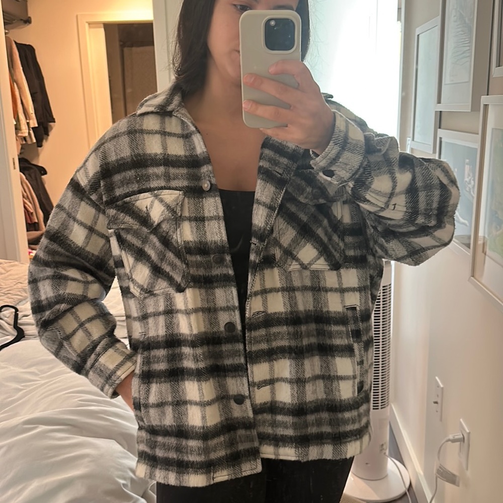 Zara Plaid Black & White Shacket Button Up - M